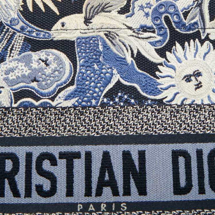 Pre Owned Dior Navy Blue Embroidered Canvas Zodiac Fantastico Book Tote 