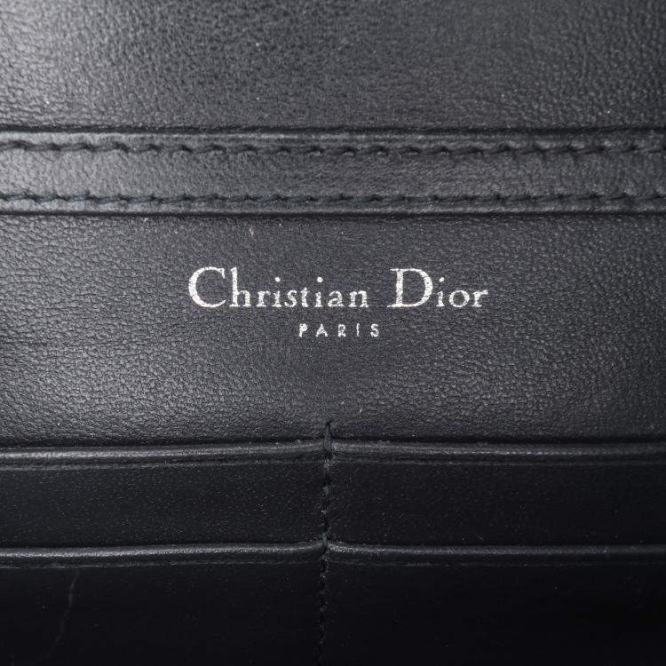 Pre Owned Dior Silver Metallic Patent Microcannage Diorama Wallet on Chain