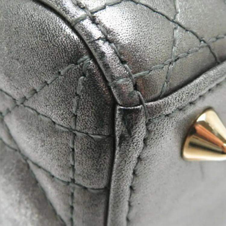 Pre Owned Dior Lady Dior Silver Calfskin Shoulder Bag