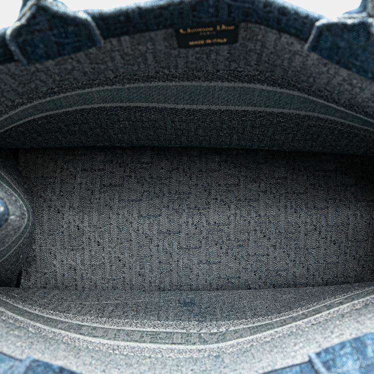 Pre Owned Dior Blue Large Oblique Denim Book Tote