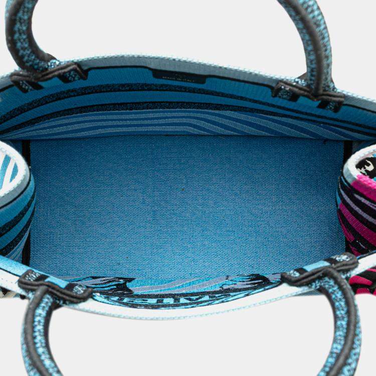 Pre Owned Dior Blue Medium Embroidered Canvas Zebra D Jungle Pop Book Tote