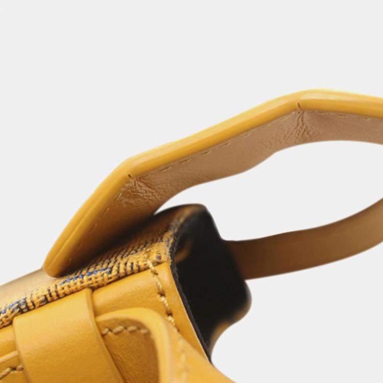 مملوكة مسبقًا Dior Yellow Nano Oblique Lock Pouch Crossbody