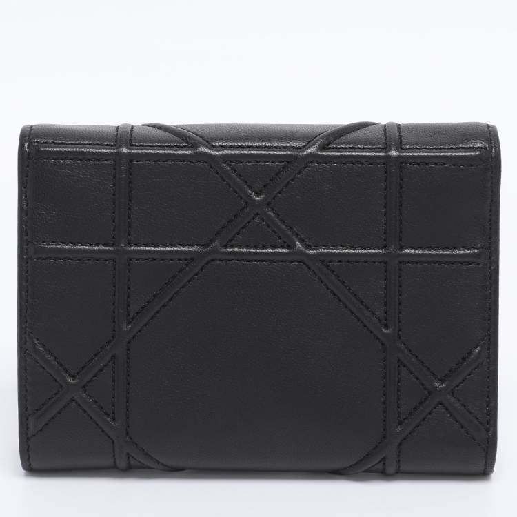 Pre Owned Dior Black Leather Diorama Trifold Wallet