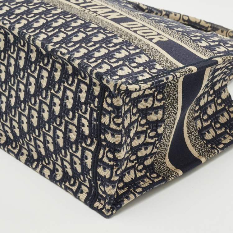 Pre Owned Dior Navy Blue Oblique Embroidered Canvas Medium Book Tote