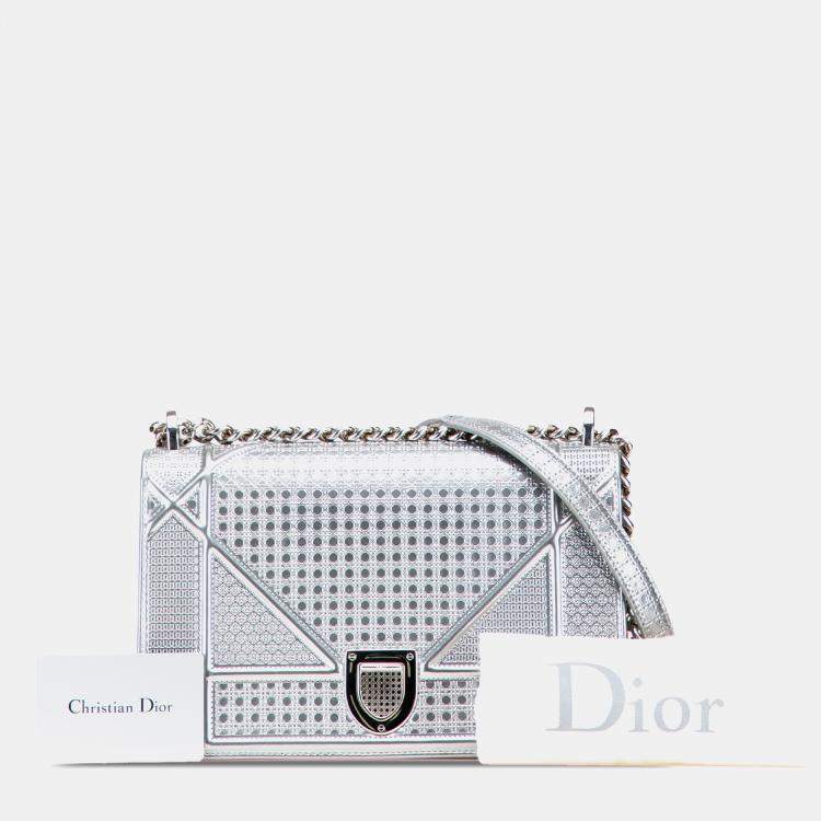 Pre Owned Dior Silver Medium Metallic Patent Microcannage Diorama Flap