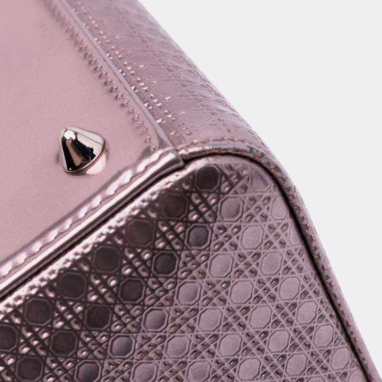 Pre Owned Dior Pink Medium Metallic Patent Microcannage Lady Dior