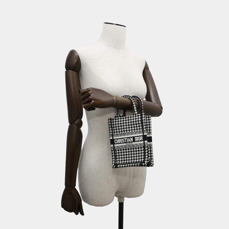 Pre Owned Dior Book Tote Mini Vertical Black/White Canvas Tote Bag