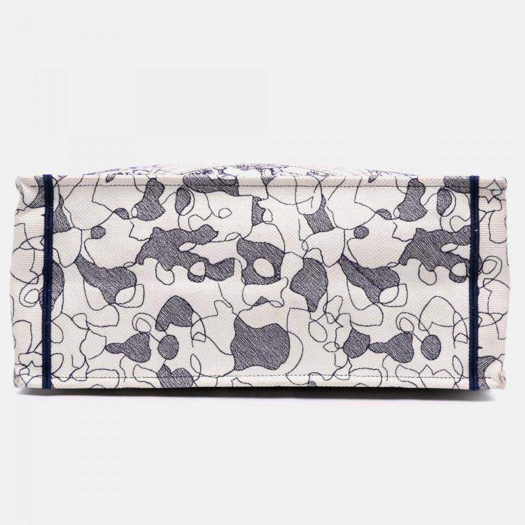 Pre Owned Dior Navy Blue/White Large Canvas Embroidered Around The World Book Tote