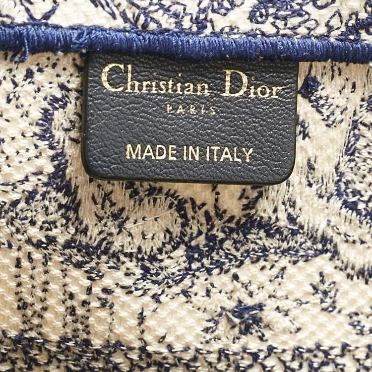 Pre Owned Dior Blue/Beige Toile De Jouy Embroidered Canvas Medium Book Tote 