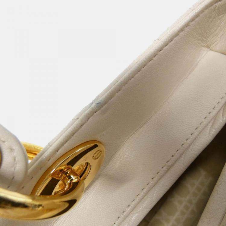 مملوكة مسبقًا Christian Dior Lady Dior Large Ivory Leather Handbag