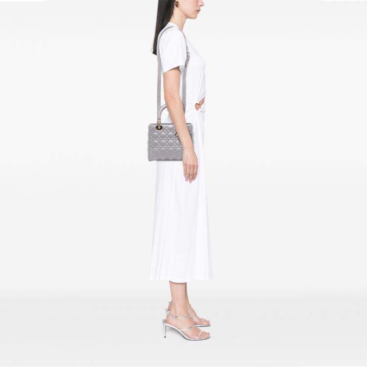 Pre Owned Dior Grey Medium Pearlescent Lambskin Cannage Lady Dior
