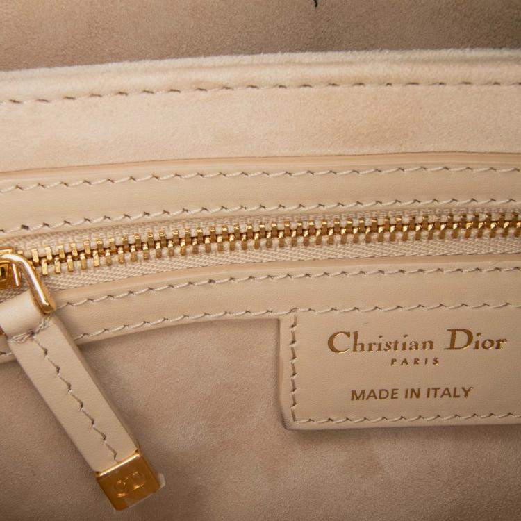Pre Owned Dior Ivory Leather CD Signature Flap