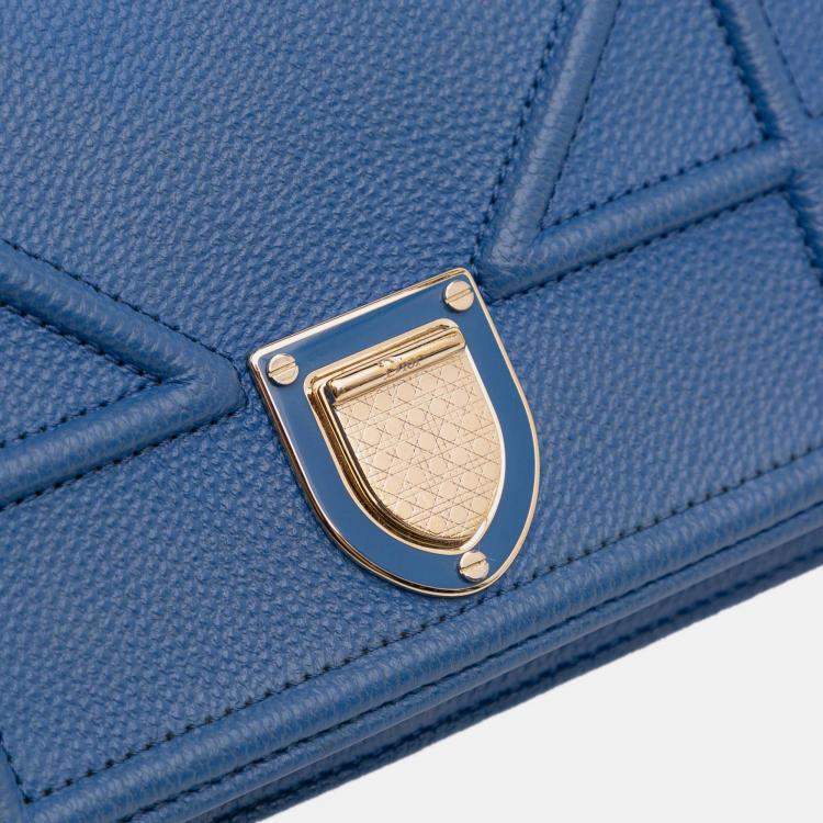 Pre Owned Dior Blue Grained Calfskin Diorama Wallet on Chain
