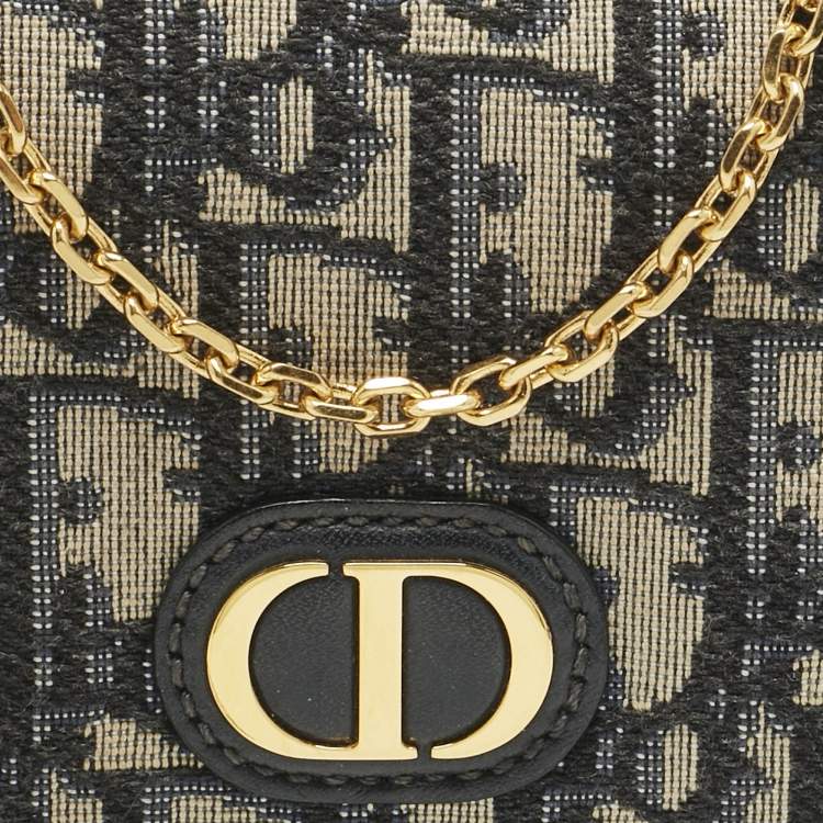 Pre Owned Dior Blue Oblique Canvas 30 Montaigne Chain Pouch