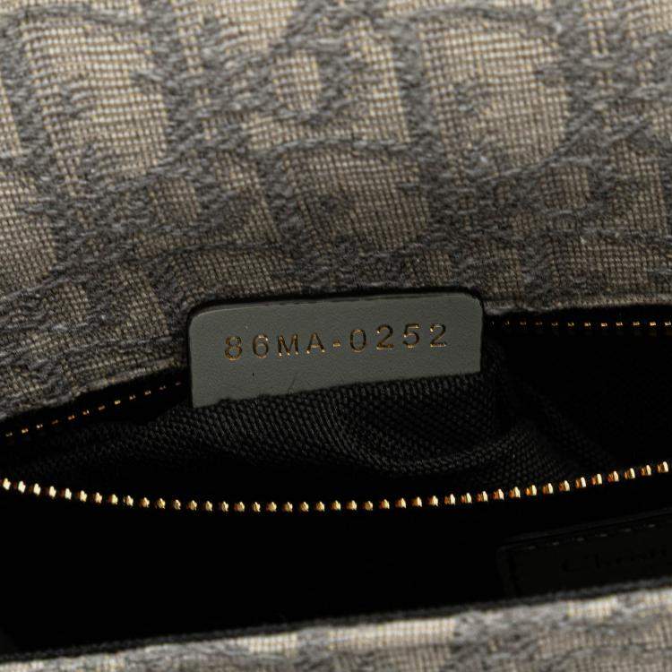 Pre Owned Dior Grey Medium Oblique Canvas 30 Montaigne Bag