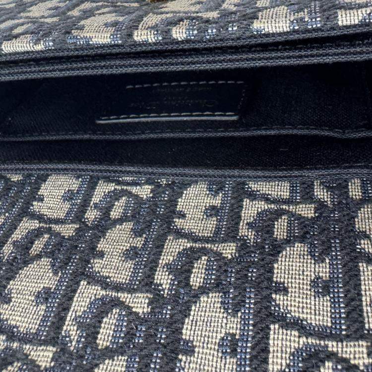 Pre Owned Dior oblique 30 montaigne avenue bag small