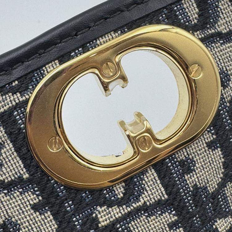 Pre Owned Dior oblique 30 montaigne avenue bag small