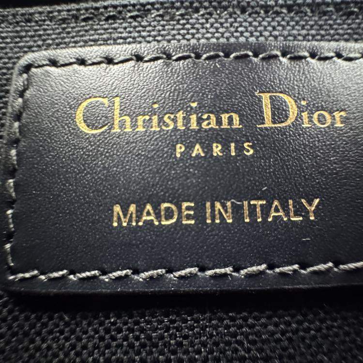 Pre Owned Dior oblique 30 montaigne avenue bag small