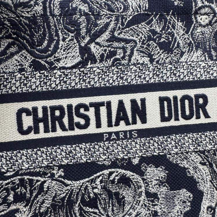 Pre Owned Dior Navy BlueWhite Embroidered Canvas Small Toile de Jouy Book Tote