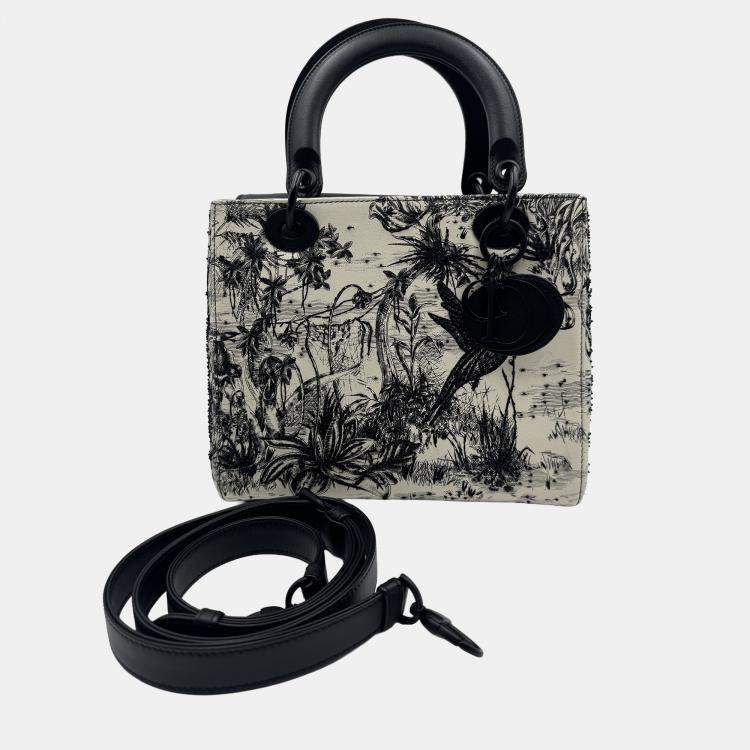 مملوكة مسبقًا DIOR lady dior so black limited edtion with beads