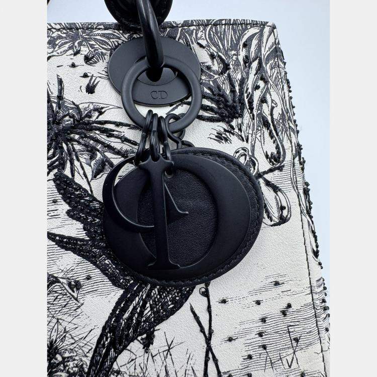 مملوكة مسبقًا DIOR lady dior so black limited edtion with beads
