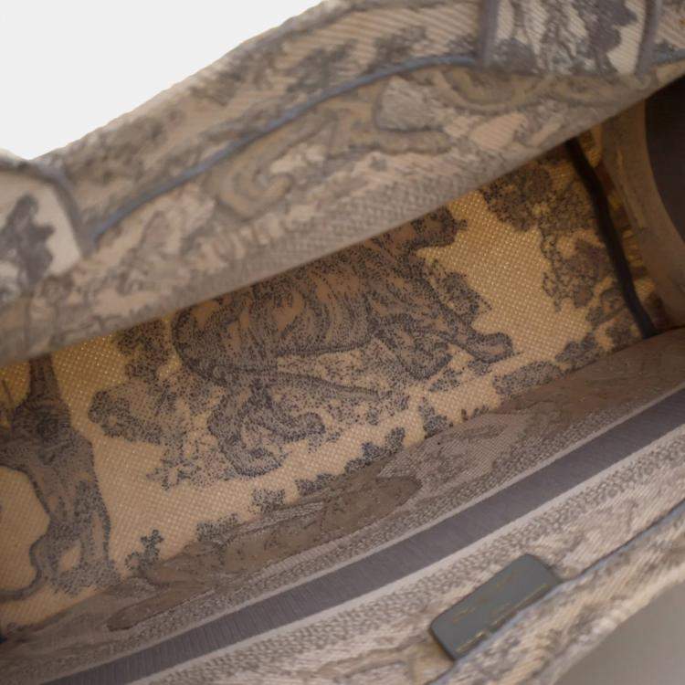 Pre Owned Dior Grey Medium Toile de Jouy Reverse Embroidered Canvas Book Tote