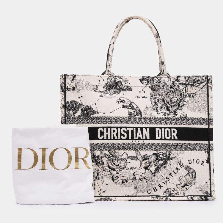 Pre Owned Dior White Large Canvas Embroidered Zodiac Toile De Jouy Book Tote