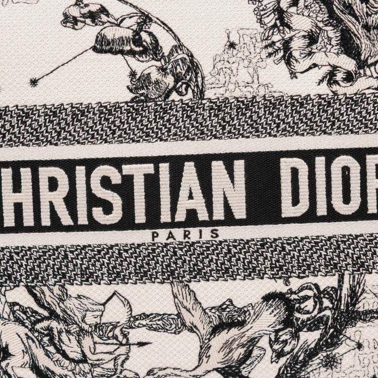 Pre Owned Dior White Large Canvas Embroidered Zodiac Toile De Jouy Book Tote