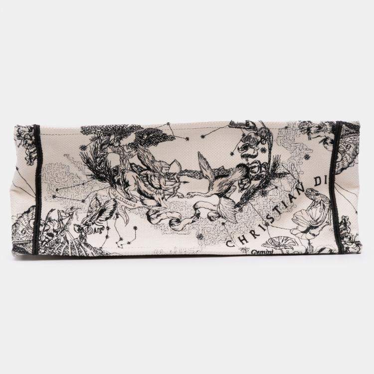 Pre Owned Dior White Large Canvas Embroidered Zodiac Toile De Jouy Book Tote