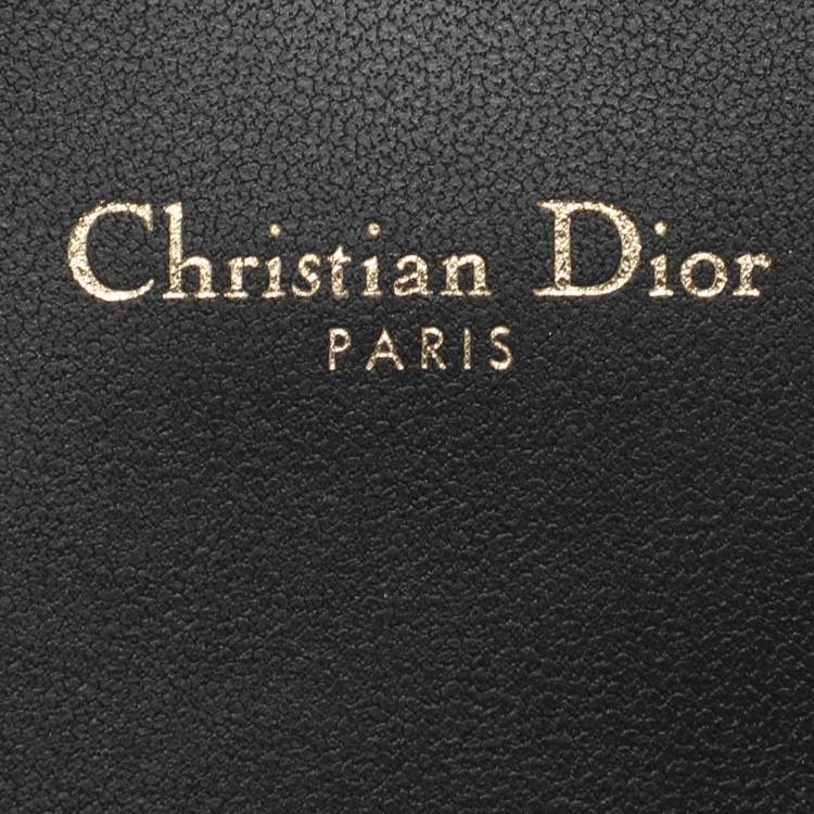 Pre Owned Dior Black Leather Petites Fleurs Embroidered Caro Glycine Wallet