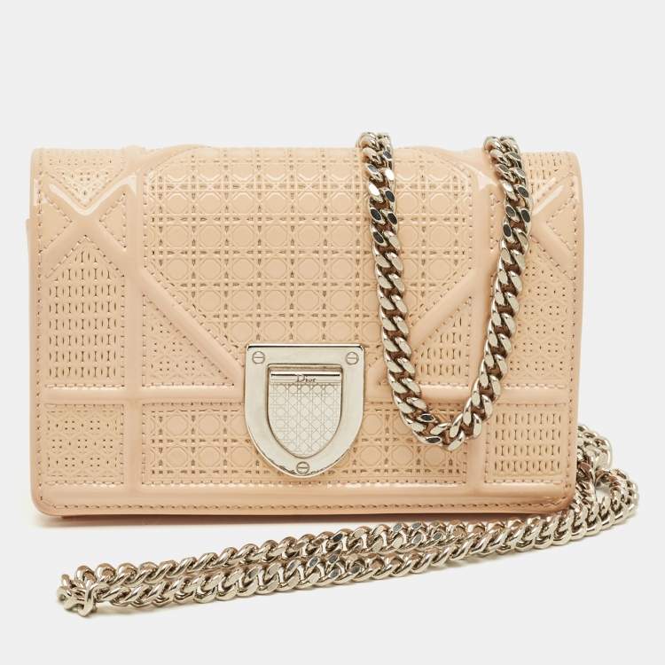 Pre Owned Dior BeigePatent Leather Baby Diorama Crossbody Bag