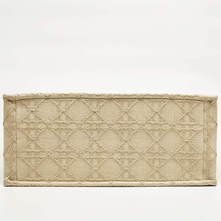 Pre Owned Dior Cream Embroidered Raffia Large Book Tote