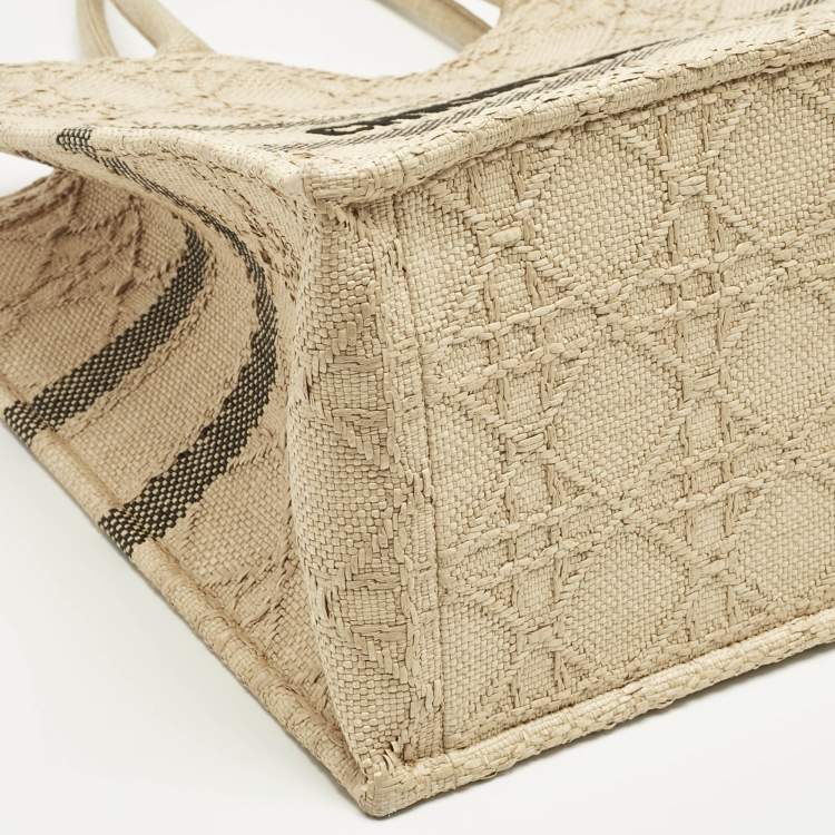 Pre Owned Dior Cream Embroidered Raffia Large Book Tote
