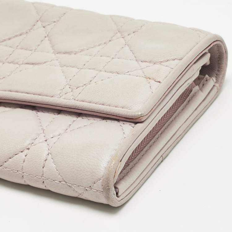 Pre Owned Dior Light Pink Cannage Leather Lady Dior Rendezvous Wallet on Chain