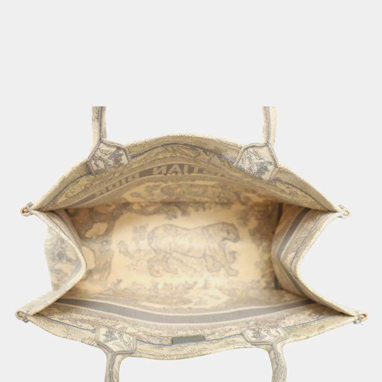 Pre Owned Medium Book Tote Bag