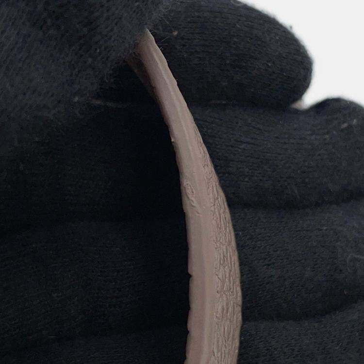 Pre Owned Dior Bobby Greige Grained Calfleather Medium Shoulder Bag