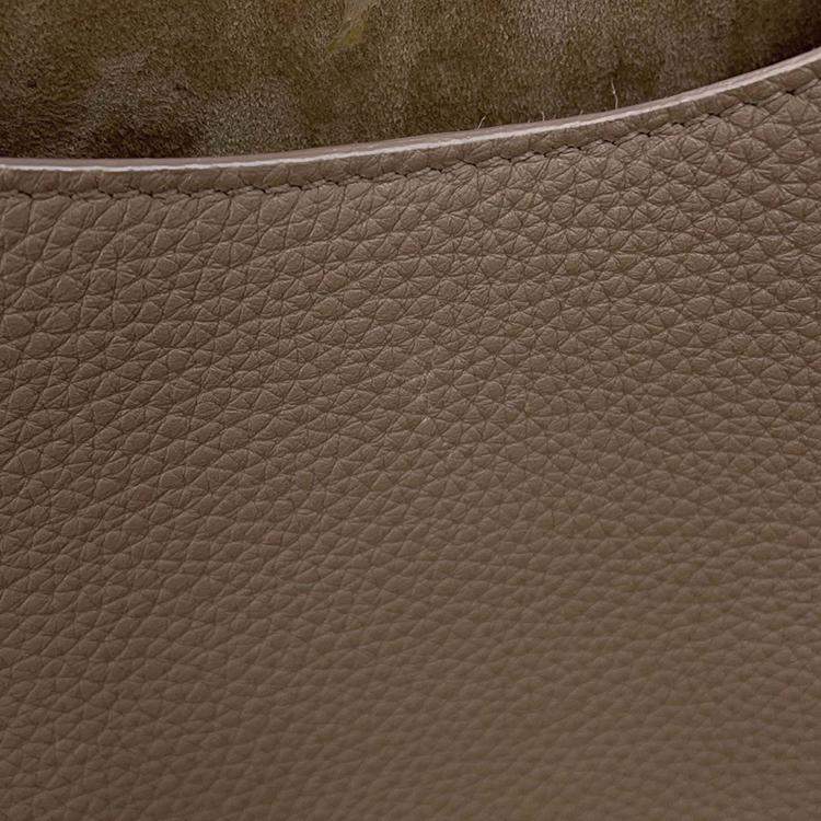 Pre Owned Dior Bobby Greige Grained Calfleather Medium Shoulder Bag