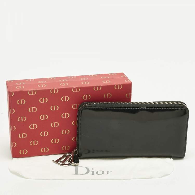 Pre Owned Dior Black Glossy Leather Lady Dior Zip Continental Wallet
