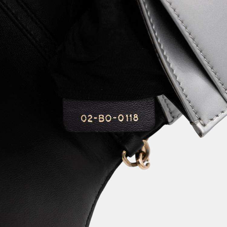 Pre Owned Dior Silver Metallic Patent Microcannage Diorama Wallet on Chain