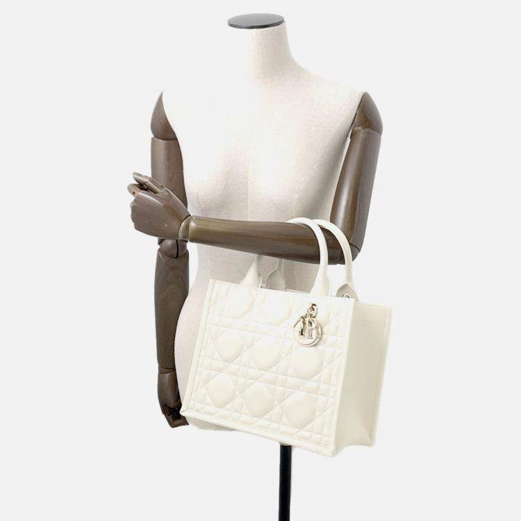 Pre Owned Dior Macrocannage Book Tote Latte White Calf Leather Size Small