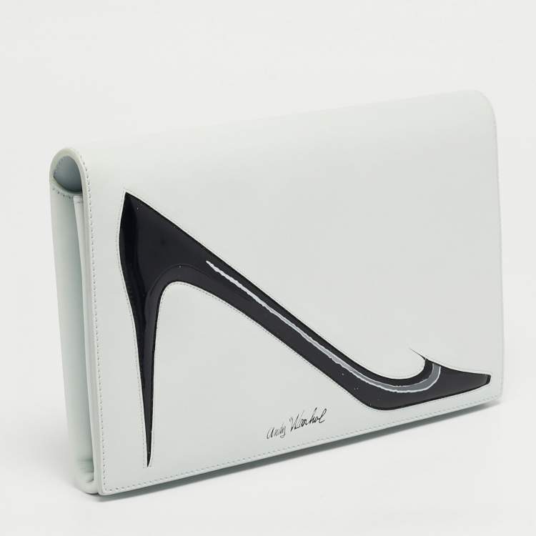 Pre Owned حقيبة كلتش ديور آندي وارول جلد أزرق فاتح