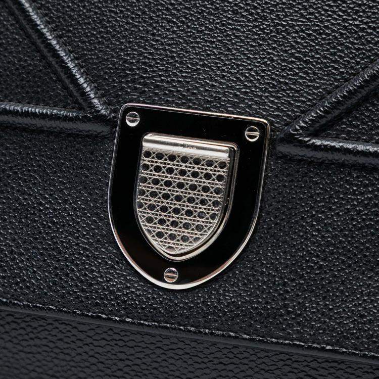 Pre Owned Dior Black Large Grained Calfskin Diorama Flap