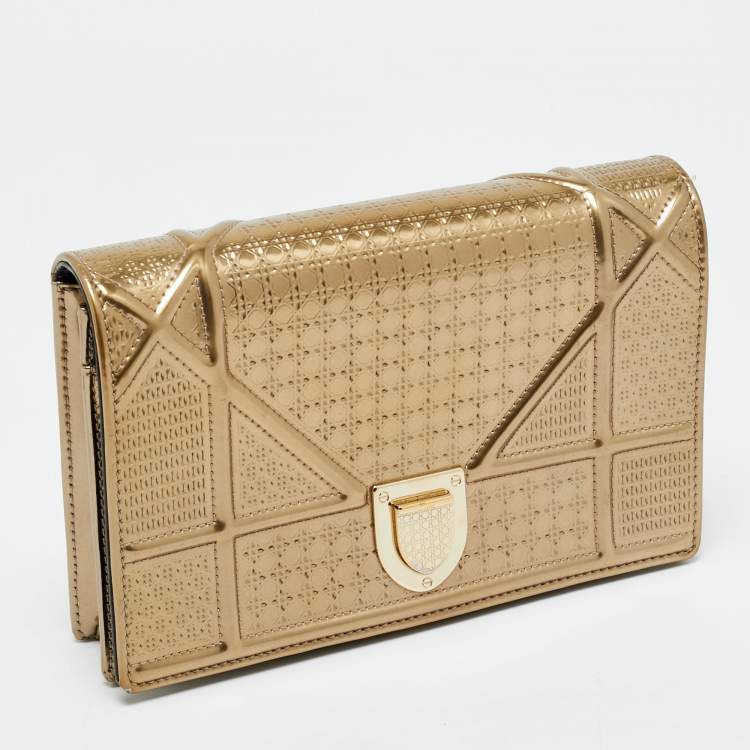 Pre Owned Dior Gold Microcannage Patent Leather Diorama Wallet on Chain