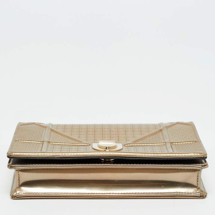 Pre Owned Dior Gold Microcannage Patent Leather Diorama Wallet on Chain