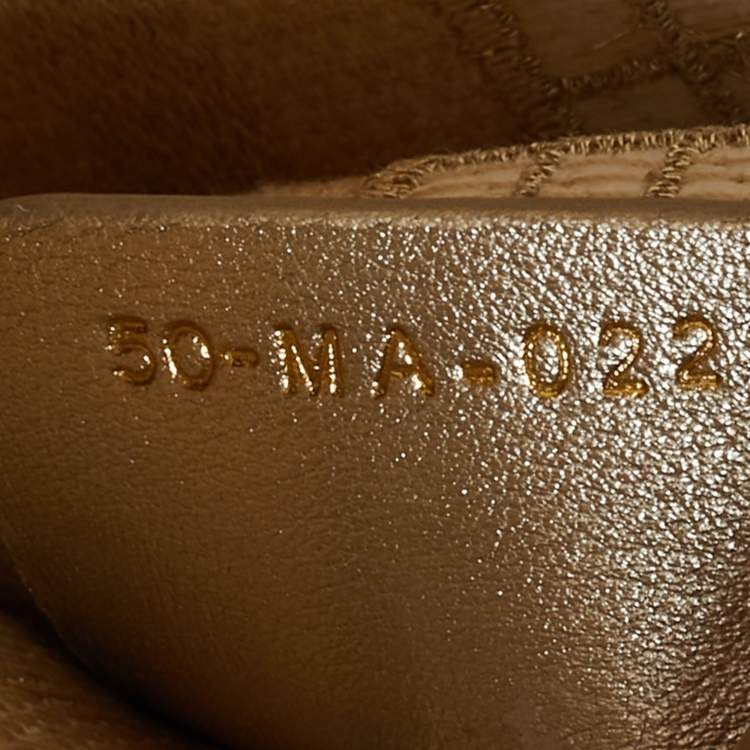 مملوكة مسبقًا Dior Crystal Embellished Book Gold Canvas Tote