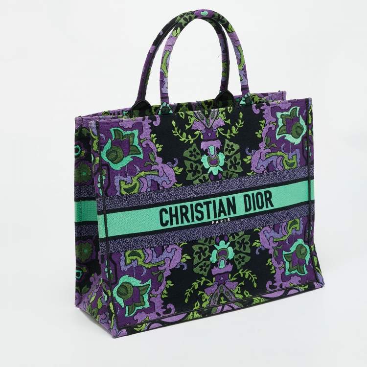 Pre Owned Dior Embroidered Book Large Multicolor Canvas Tote