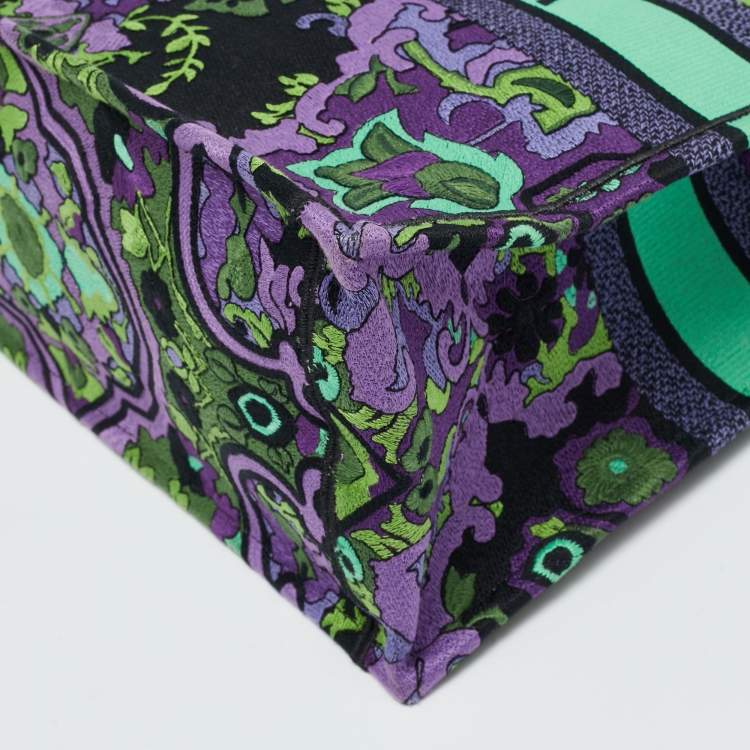 Pre Owned Dior Embroidered Book Large Multicolor Canvas Tote