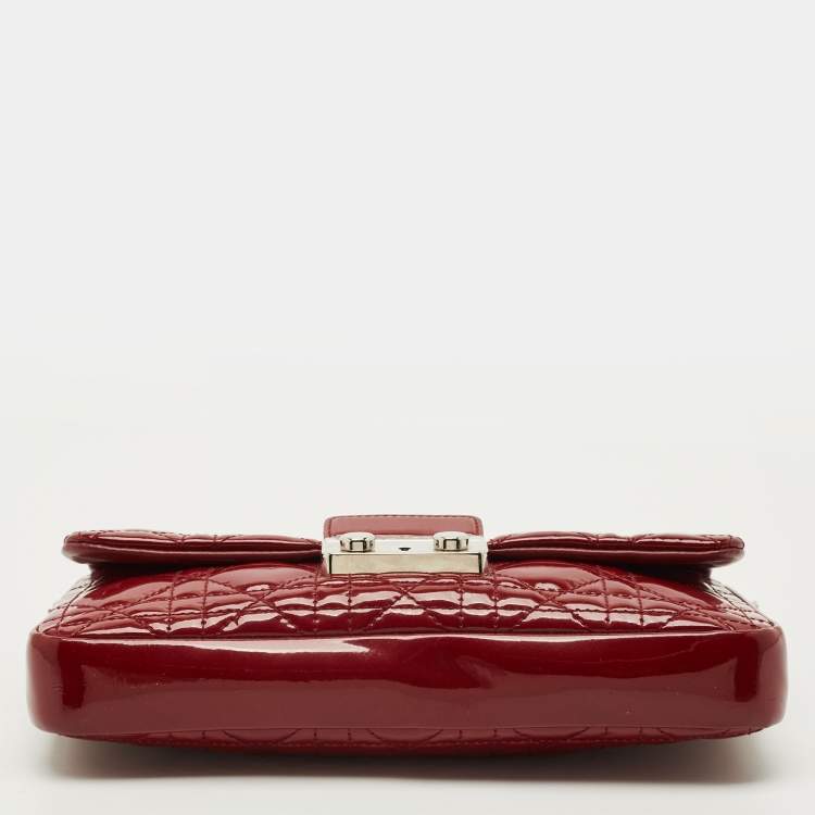 Pre Owned Dior New Lock Red Cannage Patent Leather Chain Clutch