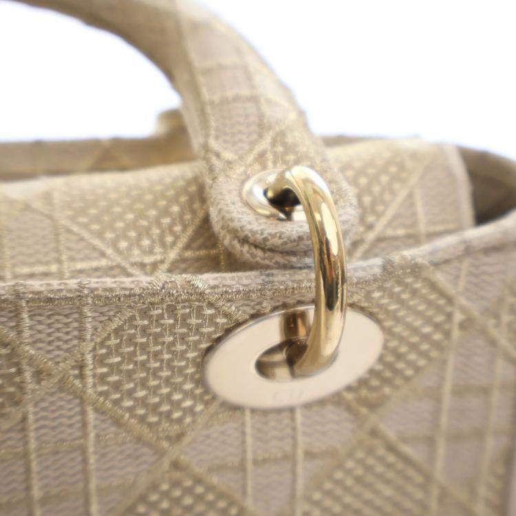 مملوكة مسبقًا Christian Dior Medium Embroidered Lady D-Lite