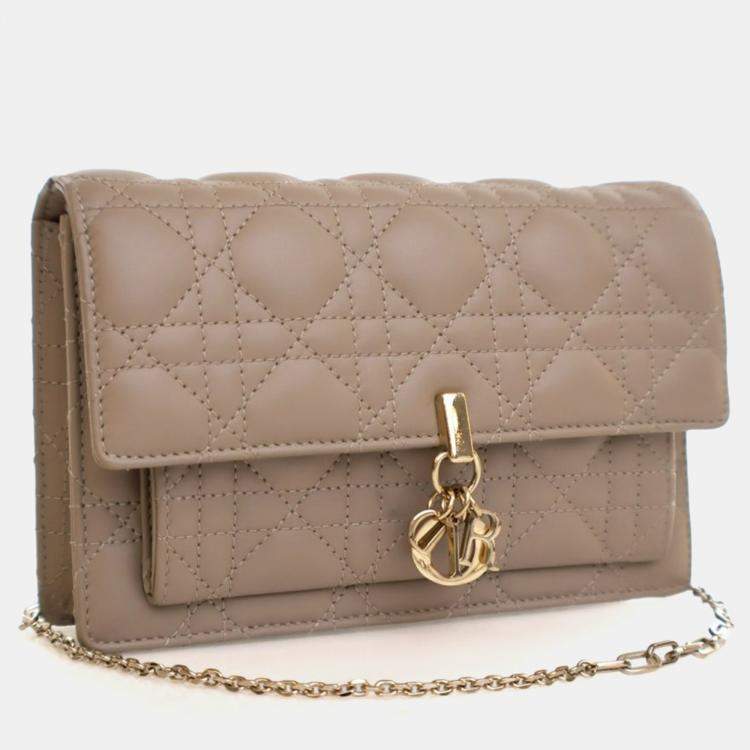 Pre Owned Dior Lambskin Daily Pouch With Chain